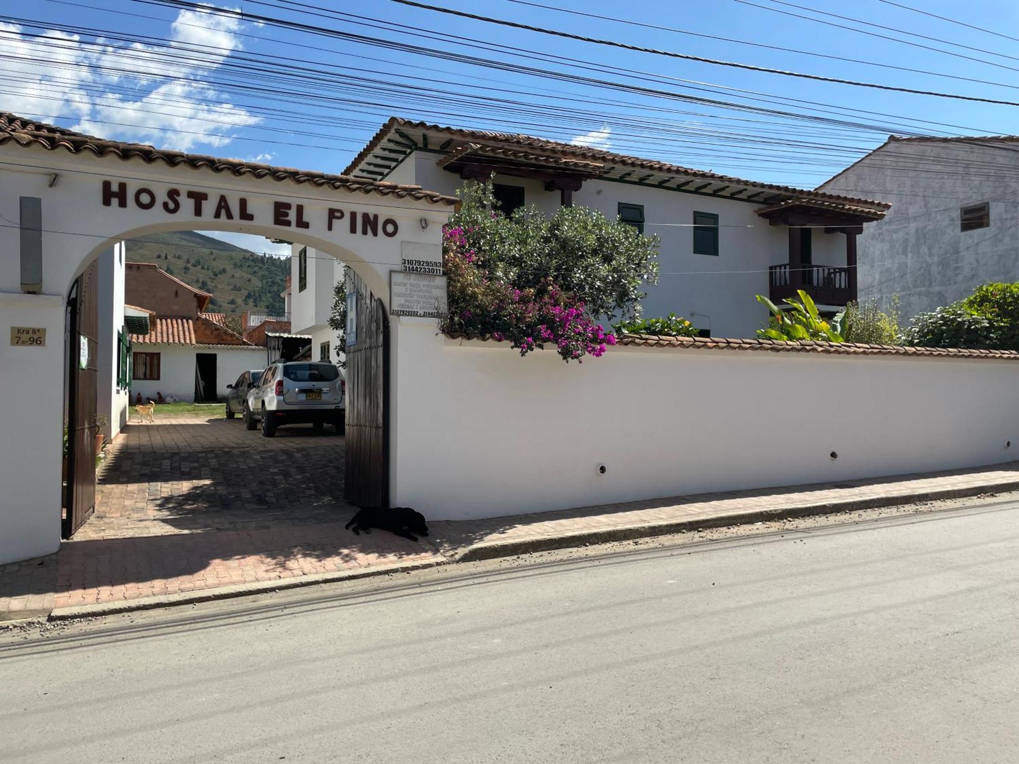Hostal El Pino Villa de Leyva Eksteriør bilde
